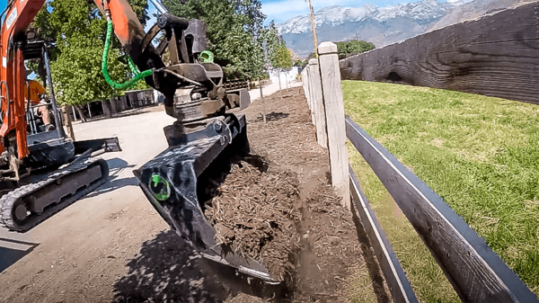 Steelwrist_Spreading_bark_890x467.png