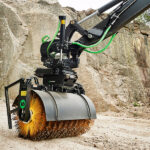 Sweeper_Steelwrist_1_900x600.jpg